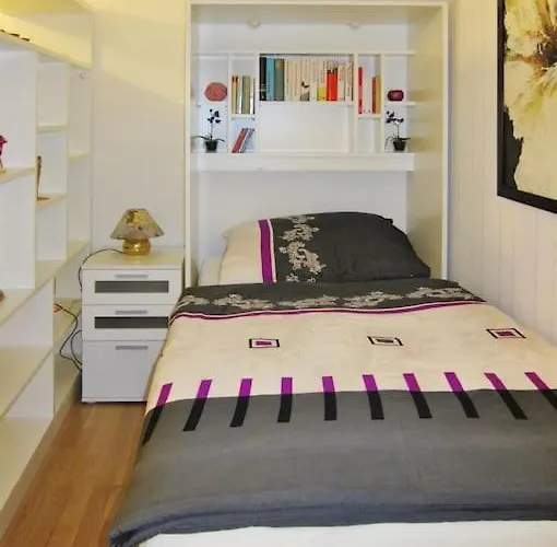 Modernes 1 Luxusappartement Kleiner Roland Mit Parkplatz Und Balkon In Nähe Zentrum Apartment *