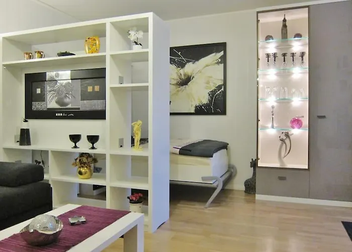 Apartment Modernes 1 Luxusappartement Kleiner Roland Mit Parkplatz Und Balkon In Nähe Zentrum Bremen