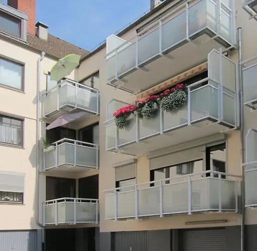 Modernes 1 Luxusappartement Kleiner Roland Mit Parkplatz Und Balkon In Naehe Zentrum *