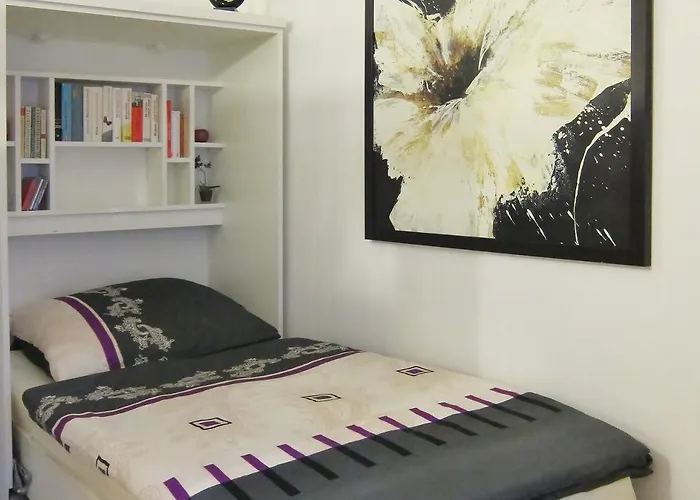 Modernes 1 Luxusappartement Kleiner Roland Mit Parkplatz Und Balkon In Nähe Zentrum * Bremen